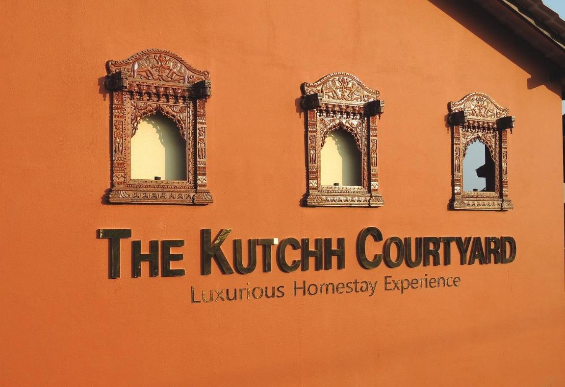 The Kutchh Courtyard Daire Kukma Dış mekan fotoğraf
